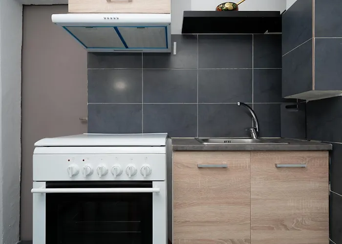 Panos Marina Apartment P1